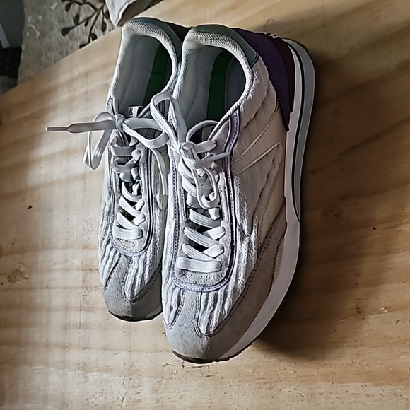 Hoff, Women's Athlestic Shoes/ Size 8 - Picture 2 of 5